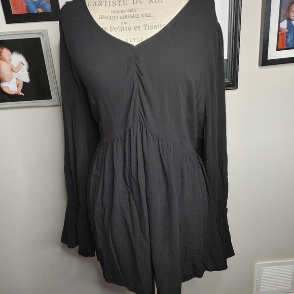 Love Legend Lace Back Tunic - Picture 7 of 7